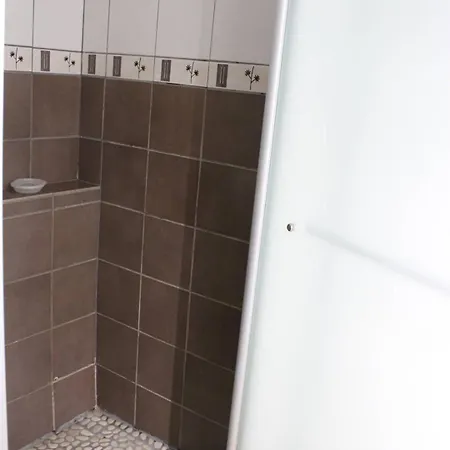 Apartment Pavillon Dans Avec Piscine Au Coeur D'argeles Sur Mer- 6pm120