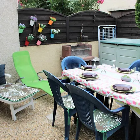 Pavillon Dans Avec Piscine Au Coeur D'argeles Sur Mer- 6pm120 * Plage dʼArgelès