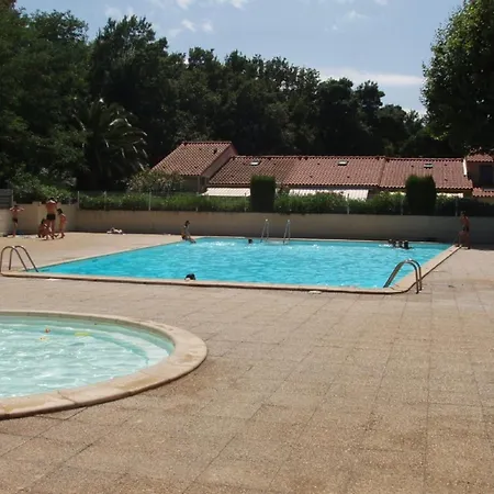 Pavillon Dans Avec Piscine Au Coeur D'argeles Sur Mer- 6pm120 * Plage d'Argeles