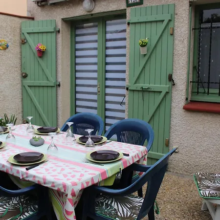 Pavillon Dans Avec Piscine Au Coeur D'argeles Sur Mer- 6pm120